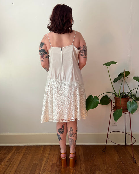 80s pale seafoam asymmetrical lace slip dress (L/XL)