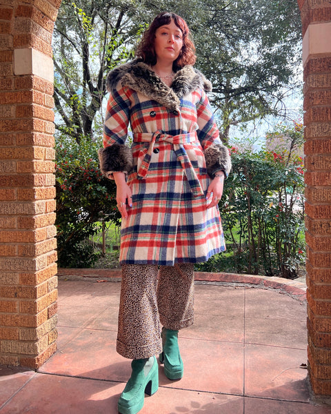 70s plaid wool coat with faux fur collar (S/M)