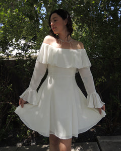 70s off the shoulder ruffle mini dress (XS/S)