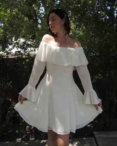 70s off the shoulder ruffle mini dress (XS/S)