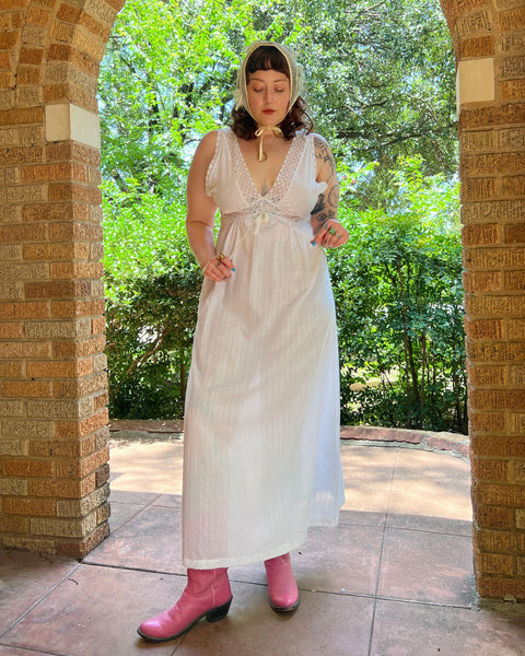 70s seersucker maxi nightgown (M)