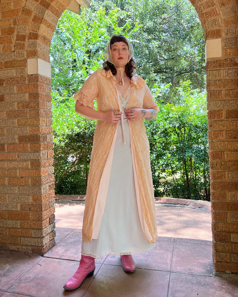 60s peachy lace duster (M)