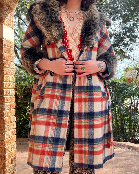 70s plaid wool coat with faux fur collar (S/M)