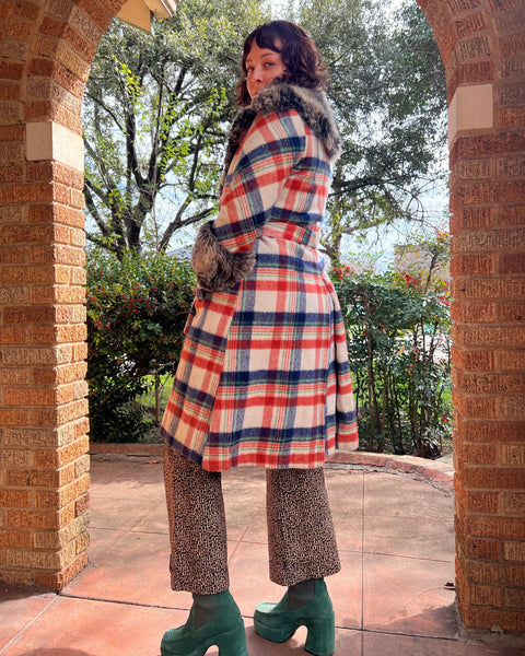 70s plaid wool coat with faux fur collar (S/M)