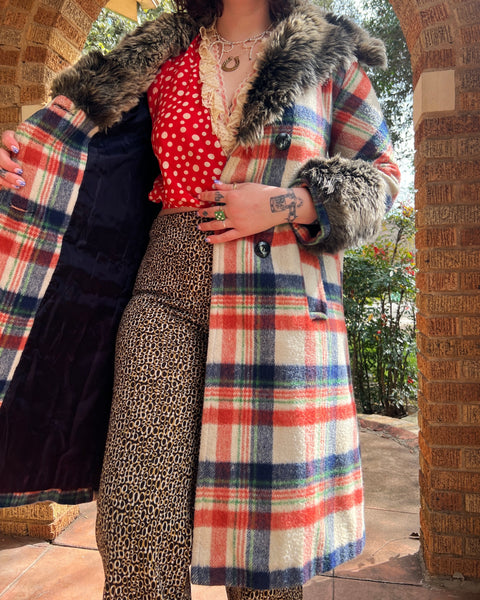 70s plaid wool coat with faux fur collar (S/M)