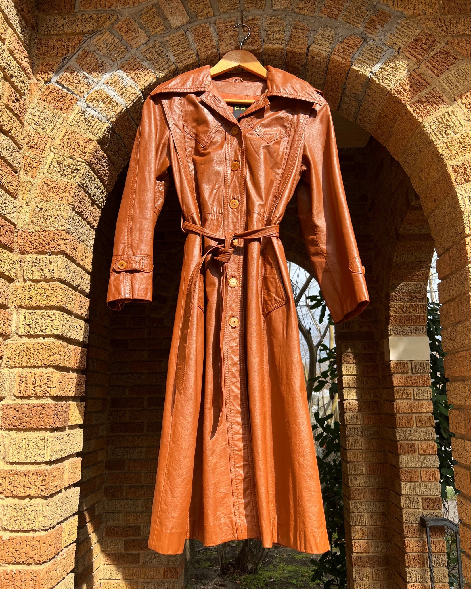 70s rust brown hooded leather trench (S/M)