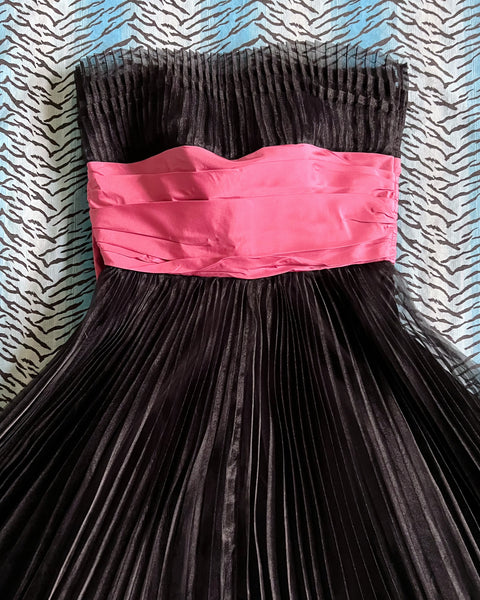 deadstock 2000s betsey johnson accordion pleat dress (XS/S)