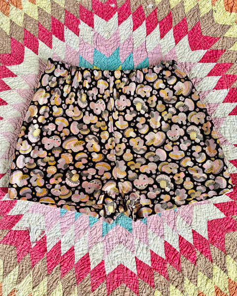 70s slinky mushroom print hot pant shorts (S)