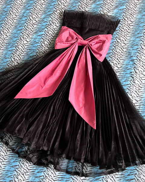 deadstock 2000s betsey johnson accordion pleat dress (XS/S)